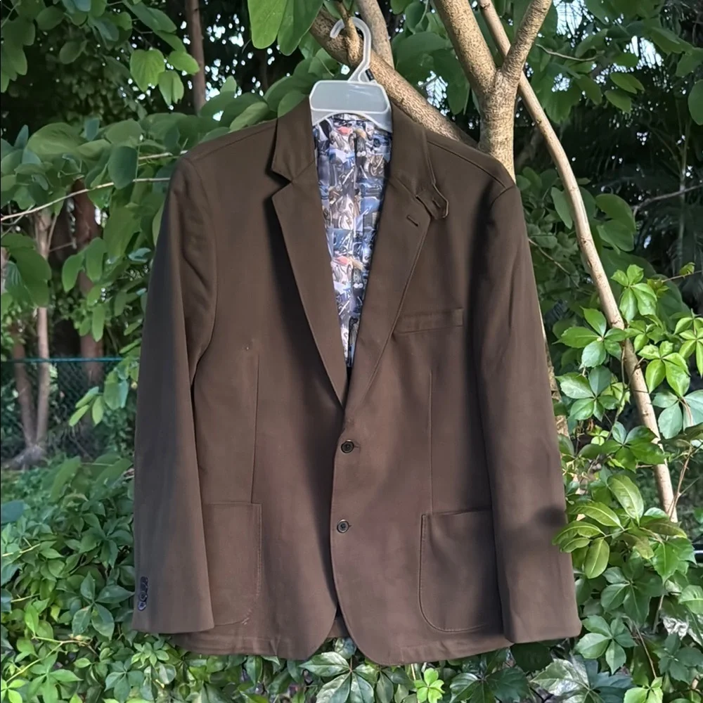 Patrick James •West Coast Classic• olive green jacket, size 44R